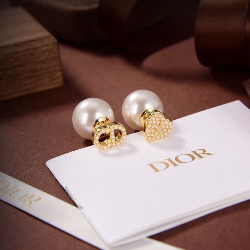 chr1st1an D10r earrings